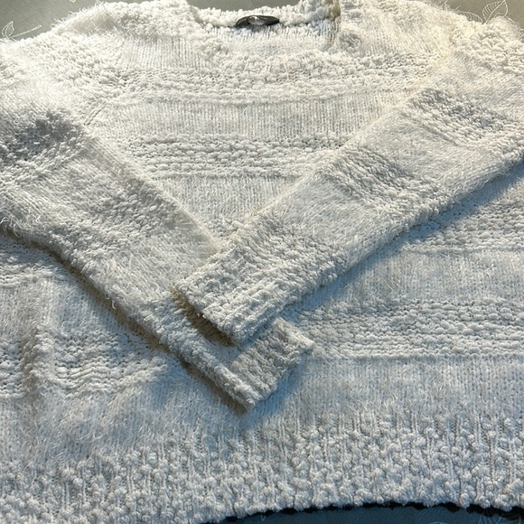 Ladies Denver Hayes Long Sleeve Top. - Picture 3 of 4